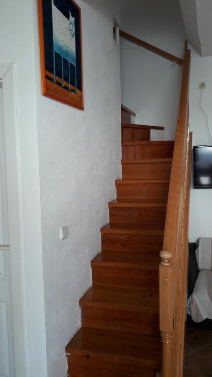 Apartment Amalija Примоштен Екстер'єр фото